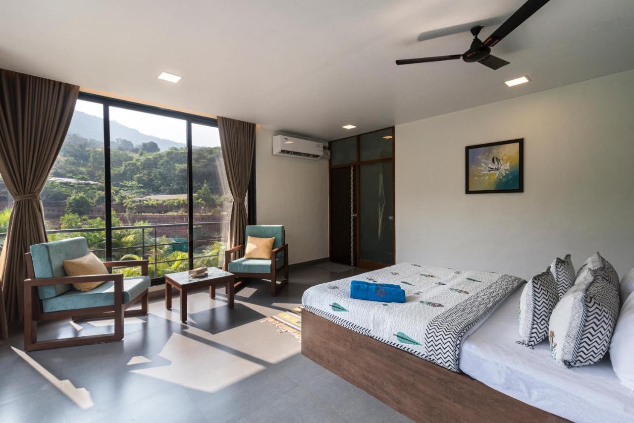 Saffronstays Mountain Aer, Karjat Εξωτερικό φωτογραφία
